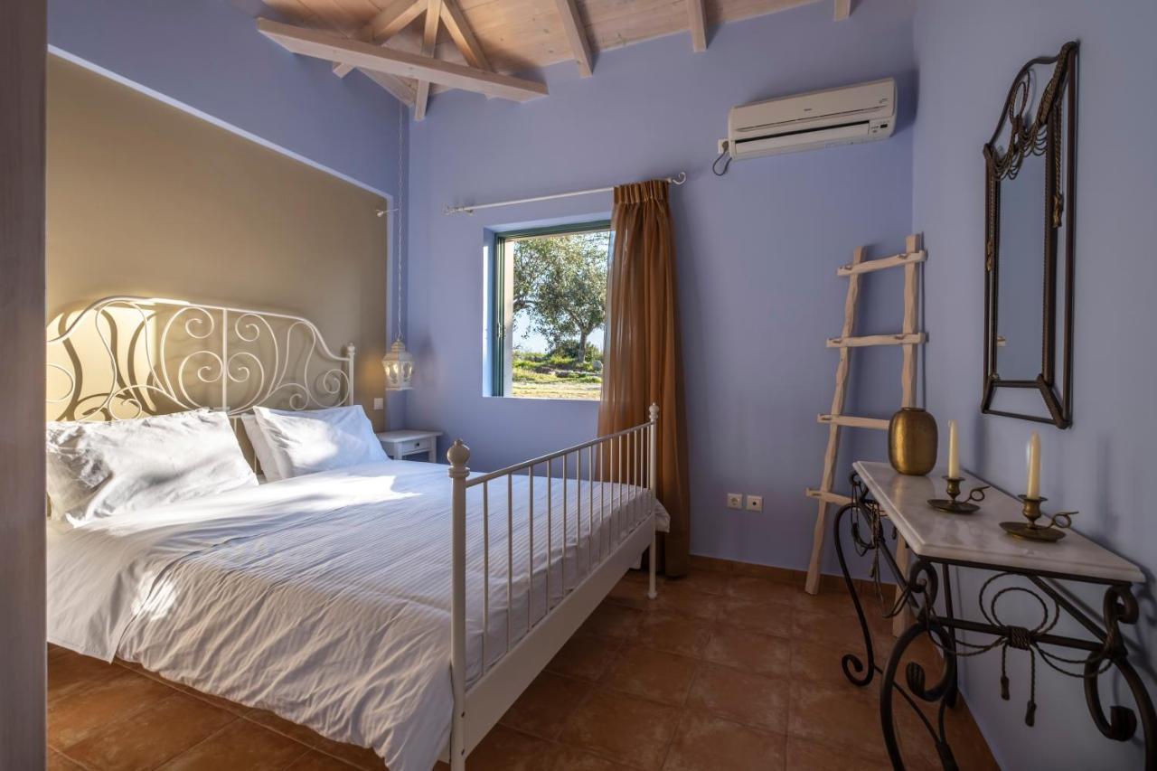 Chamaloni Cottages Finikounta Buitenkant foto