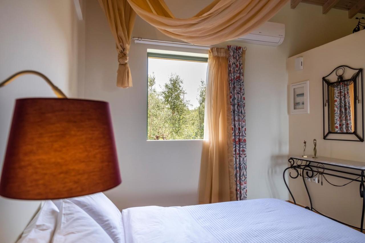 Chamaloni Cottages Finikounta Buitenkant foto
