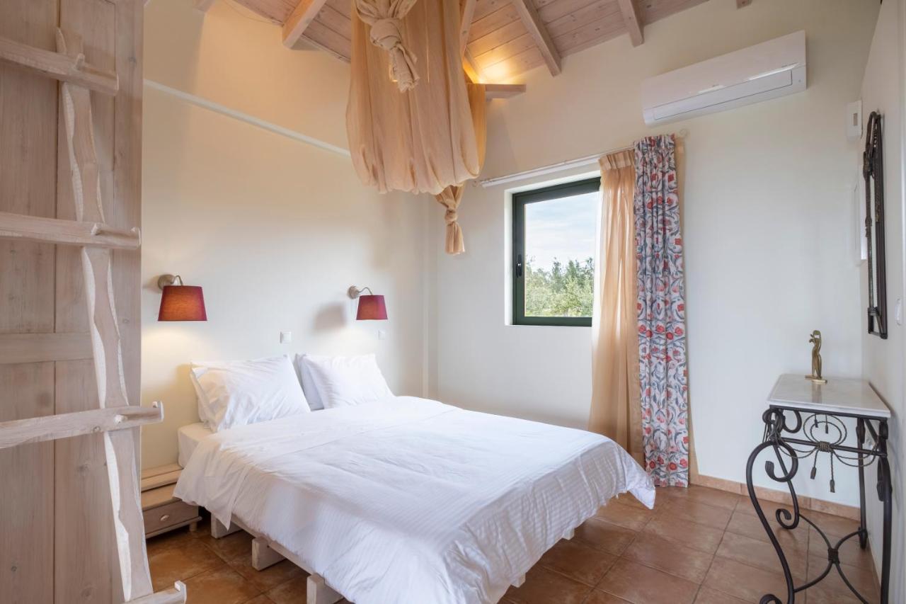 Chamaloni Cottages Finikounta Buitenkant foto